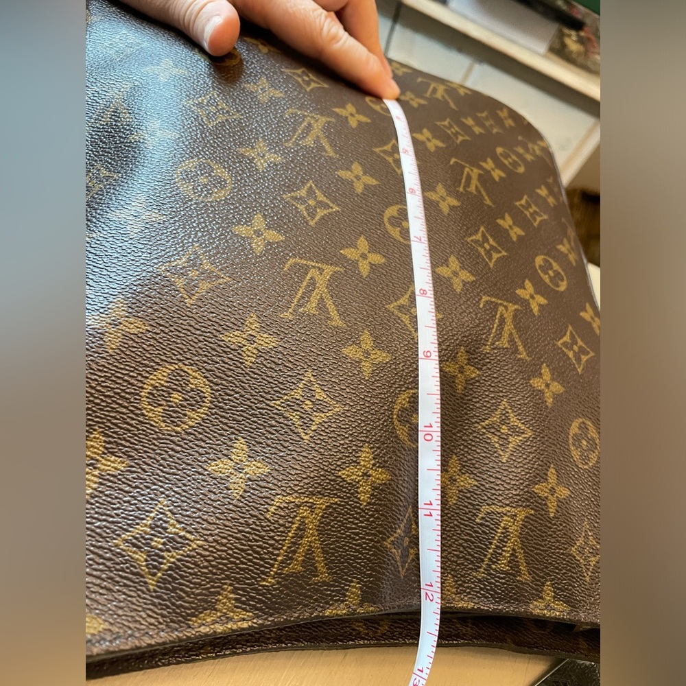 Louis Vuitton Monogram Brown Coated Canvas Shoulder Bag - Picture 13 of 16
